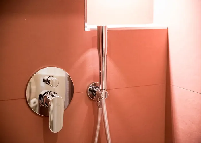 Show Mi - Rho Fiera & San Siro - Free Parking ゲストハウス