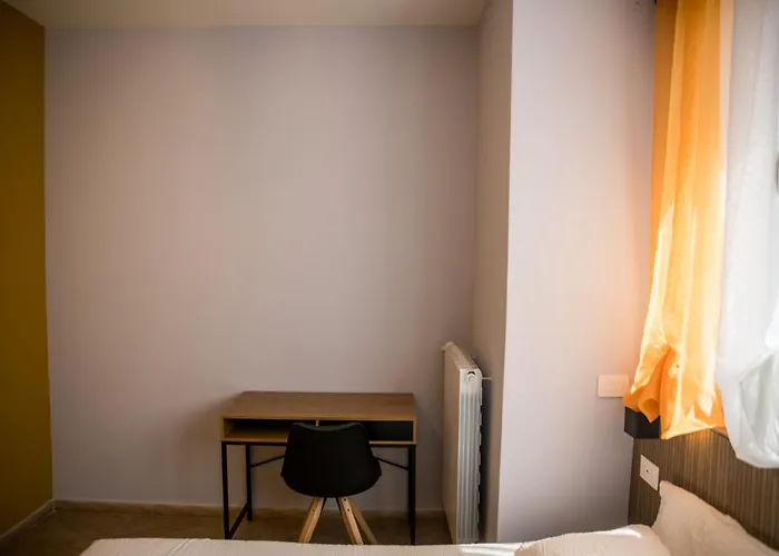 Show Mi - Rho Fiera & San Siro - Free Parking ミラノ