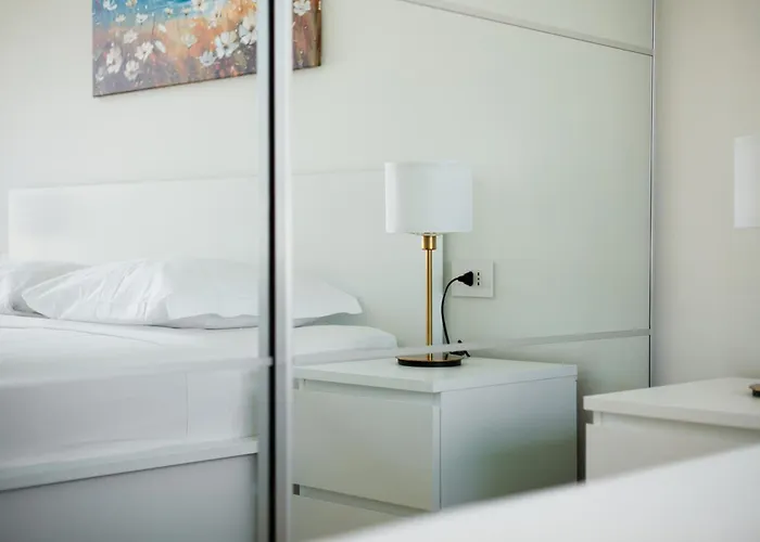 Appartamento Just Urban - Brand New 1-br In Design Building - Porta Romana Milano