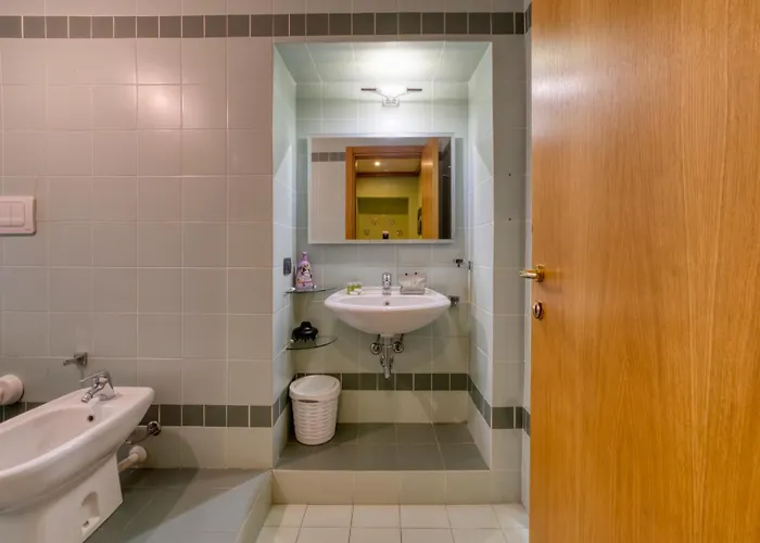 I-host - Trilocale Navigli Con Vista Darsena *