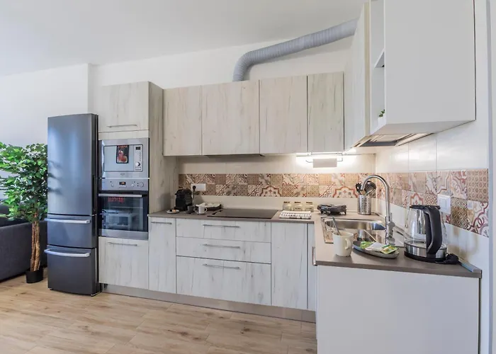 Prime Living Merlata - Balcony *