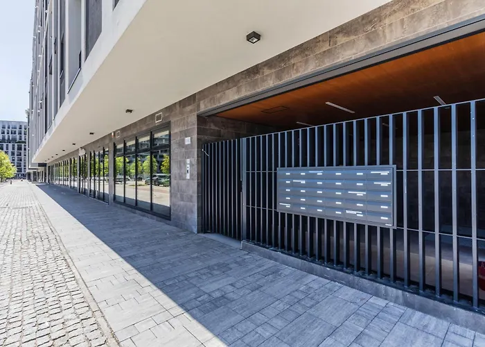 Prime Living Merlata - Balcony Apartmán