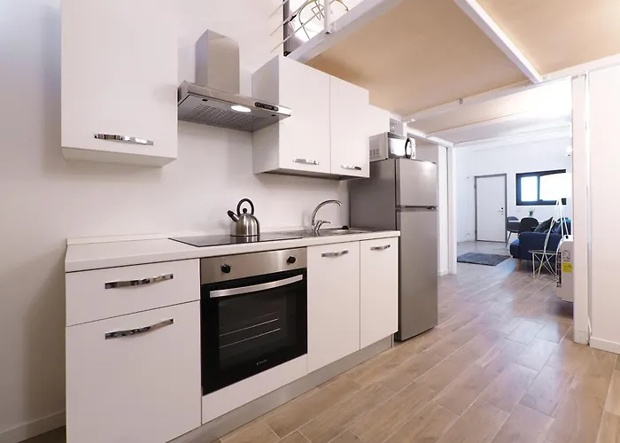 Primopiano - Puglie Flats Апартаменты Милан