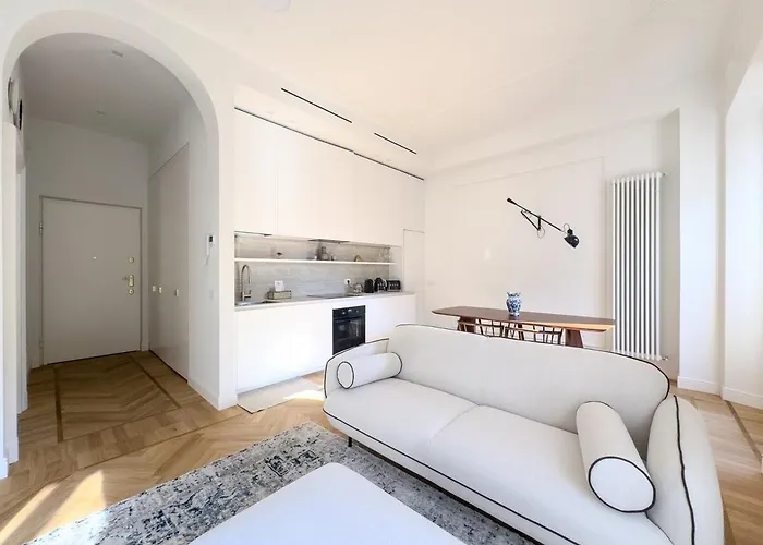 Design & Comfort In Porta Romana Milan