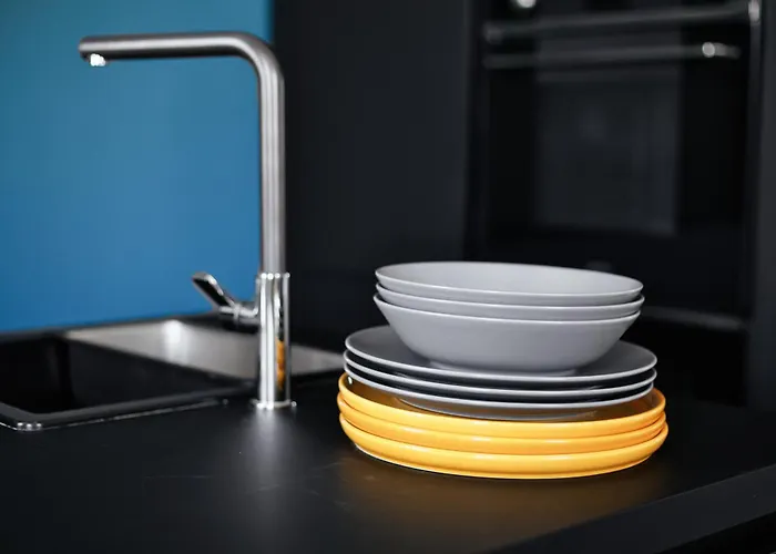 Hostmate - - Zara 61 * Milan