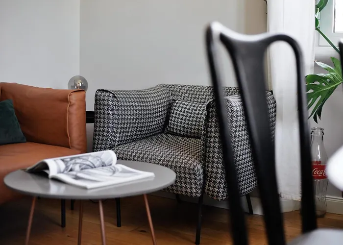 Hostmate - - Zara 61 *