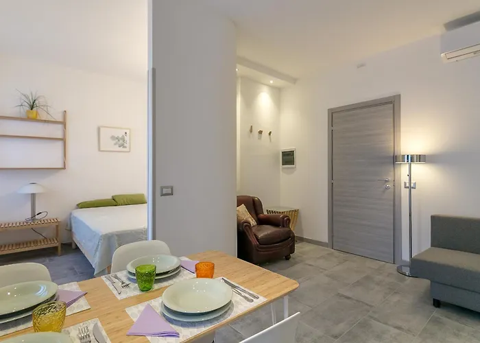 Joivy Modern With Balcony Near Μιλάνο