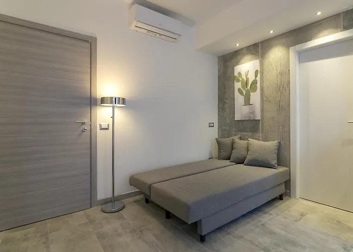 Joivy Modern With Balcony Near Διαμέρισμα Μιλάνο