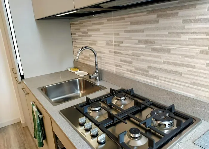 Tom&mary 5 Min Metro * 밀라노