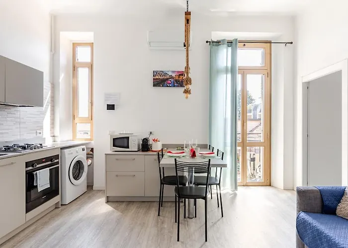 아파트 Tom&mary 5 Min Metro *