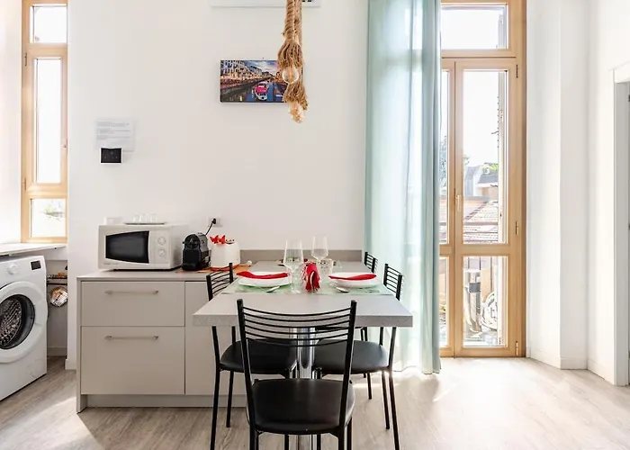 아파트 Tom&mary 5 Min Metro 밀라노