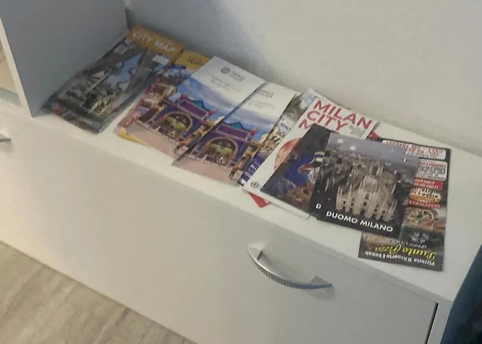 Tom&mary 5 Min Metro * 밀라노