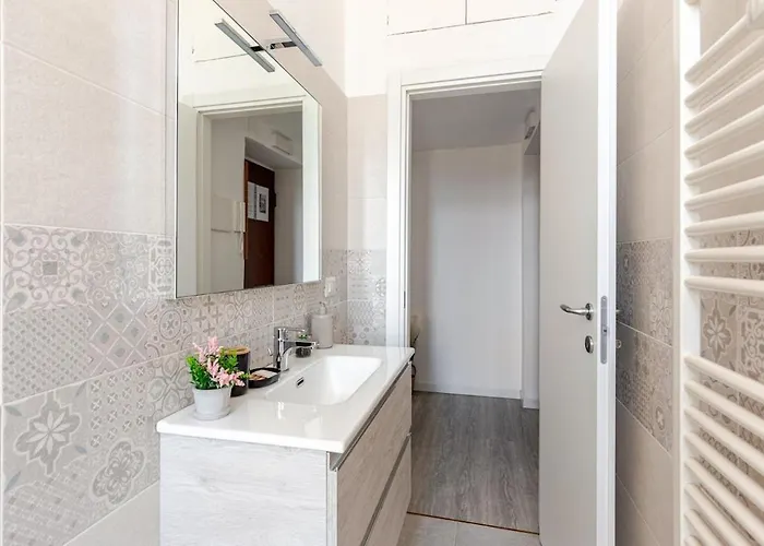 Tom&mary 5 Min Metro 아파트