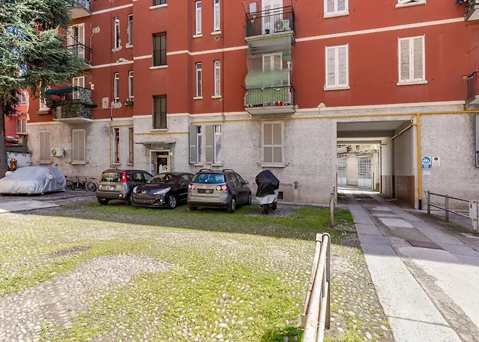 Tom&mary 5 Min Metro * 밀라노