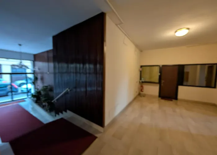 Urban - Near San Siro Stadium, Fiera Milano, American Embassy, Portello, Life And Arco Della Pace Movida 밀라노