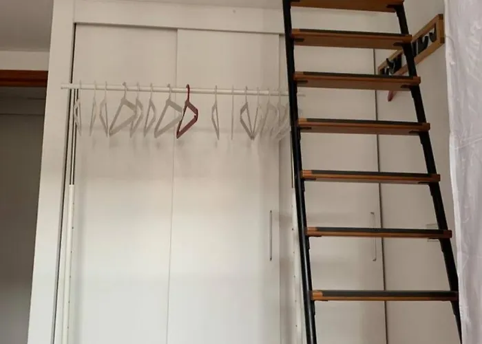 Accogliente Stanza Privata Con Bagno In Zona Duomo, *