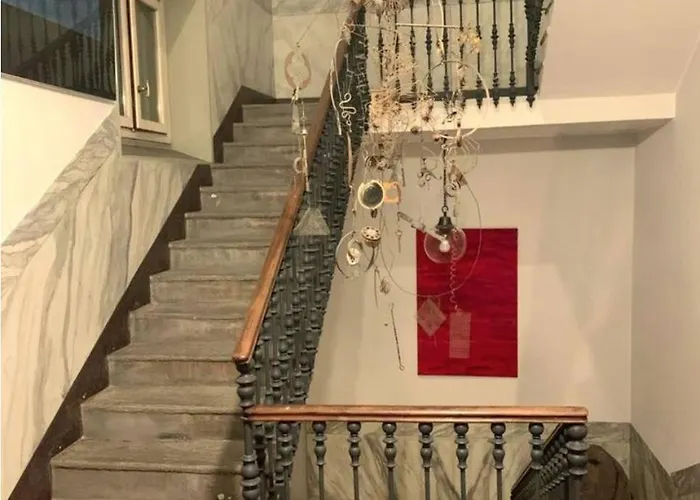 Accogliente Stanza Privata Con Bagno In Zona Duomo, *