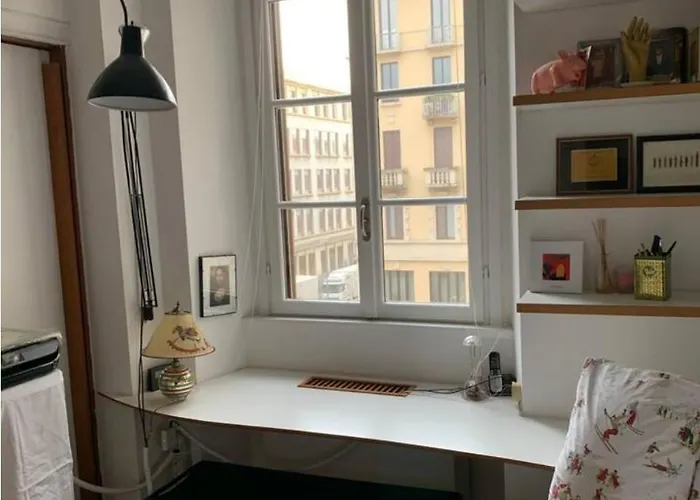 Accogliente Stanza Privata Con Bagno In Zona Duomo, Ubytování v soukromí