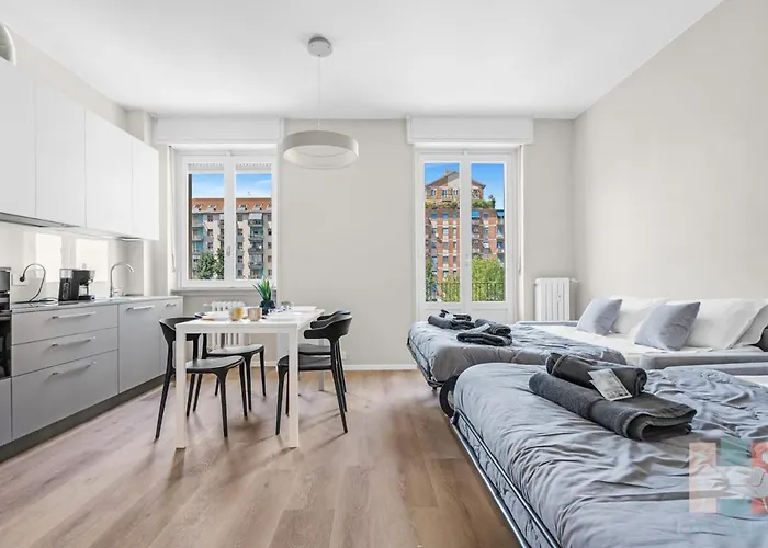 Ri9 -prada- Super Large And Mediolan