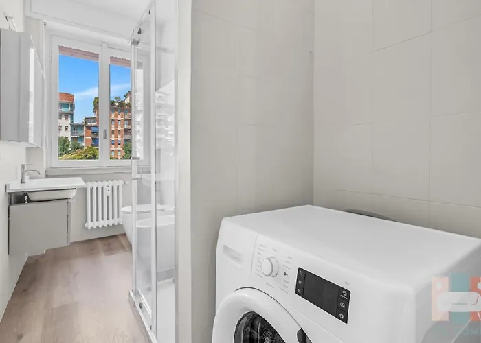 Ri9 -prada- Super Large And *