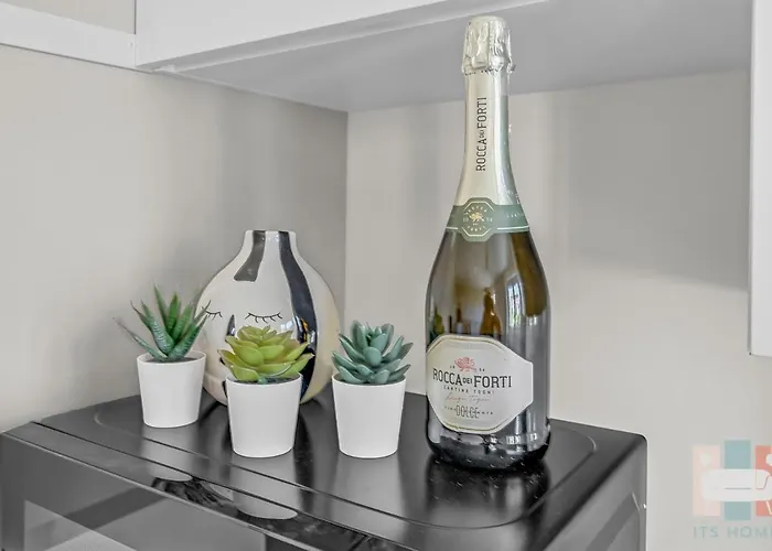 Ri9 -prada- Super Large And