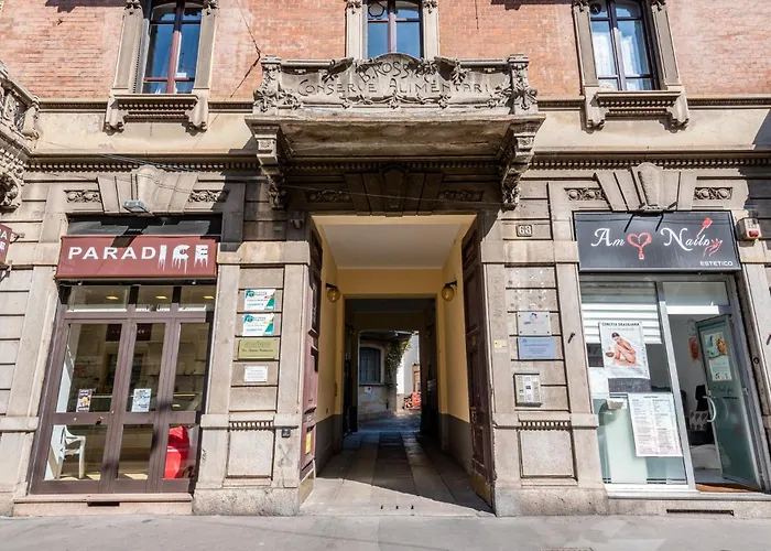 Apartament Intrho Isola Luxury , Modern & Cozy Mediolan