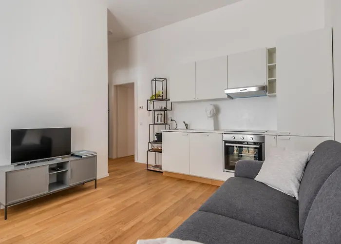 Intrho Isola Luxury , Modern & Cozy Mediolan