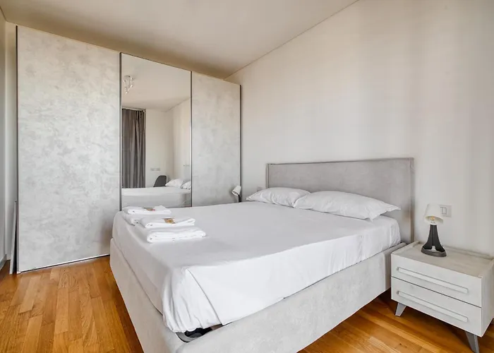 公寓 Giaxtower Gym & Pool Skyline View 20' Piano 米兰