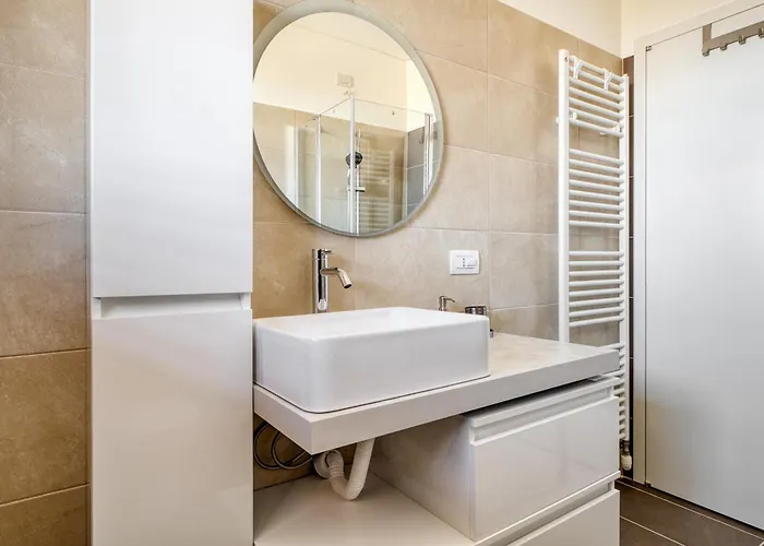 Apartament Giaxtower Gym Spa&pool Skyline View Mediolan