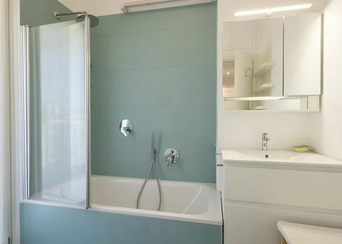 Bianca Di Savoia Terrace View By Interhome شقة *