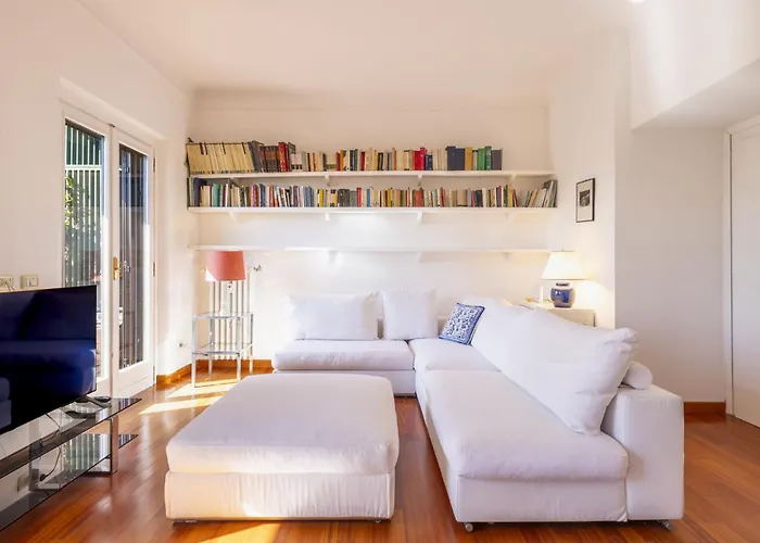 Bianca Di Savoia Terrace View By Interhome * ميلان