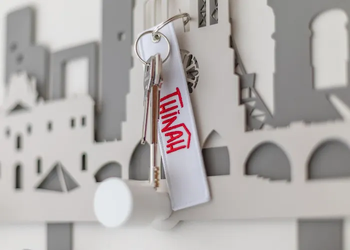 Stylish Porta Romana With Terrace Apartmán