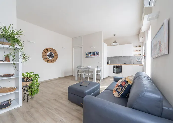 Stylish Porta Romana With Terrace * Milán