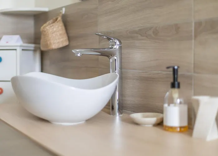 Stylish Porta Romana With Terrace Apartmán