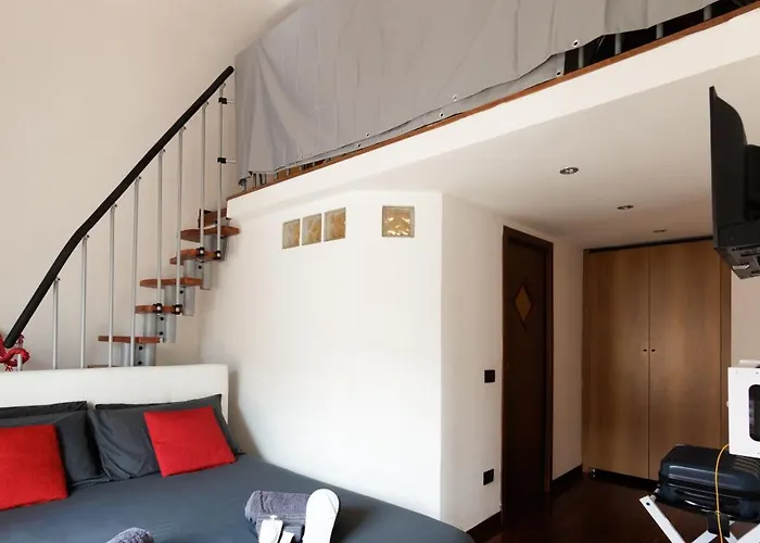 Duomo A 15 Minuti A Piedi - Balcone Wifi