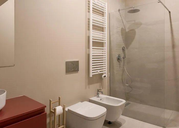 Sweet Dreams - Near Center - M4