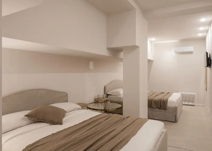 Sweet Dreams - Near Center - M4