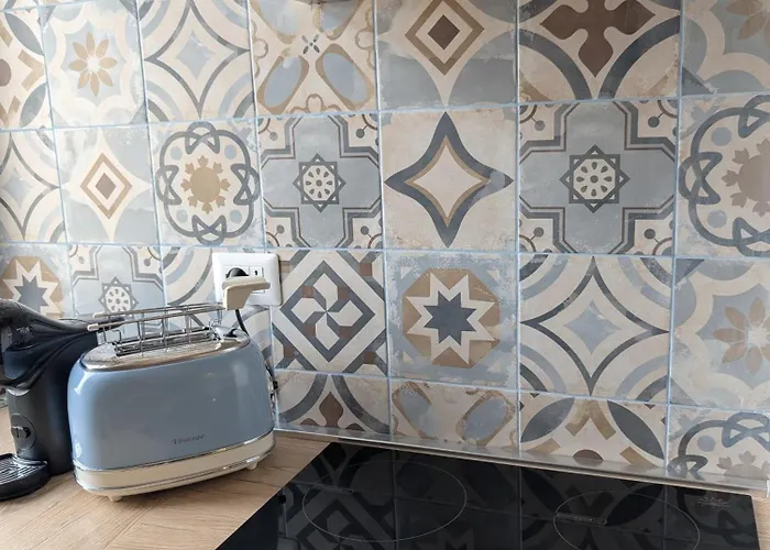 Urban - Near San Siro Stadium, Fiera Milano, American Embassy, Portello, Life And Arco Della Pace Movida