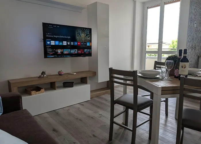 아파트 Urban - Near San Siro Stadium, Fiera Milano, American Embassy, Portello, Life And Arco Della Pace Movida *