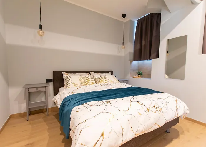 Residenza Plana Apartment