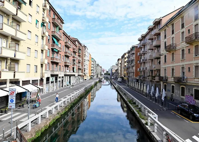 Naviglio Sforza Daire
