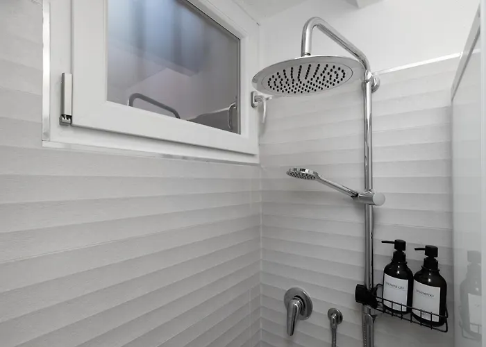 L Angolo Di Giulia, Tradizionale Casa Di Ringhiera Apartamento *