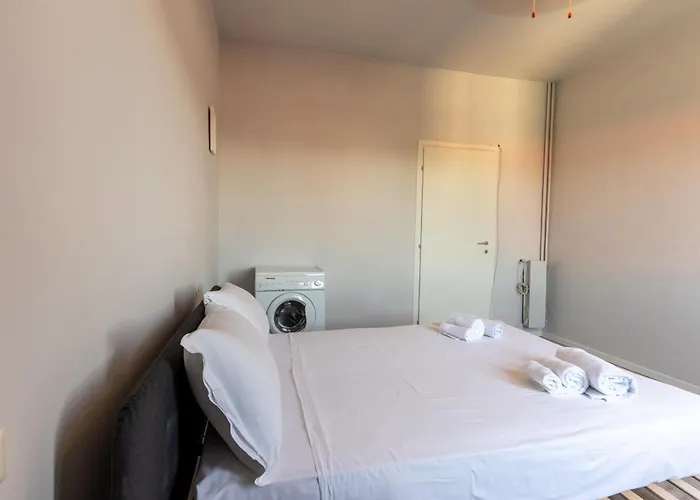 Nord - Near The Metro Apartman Milánó