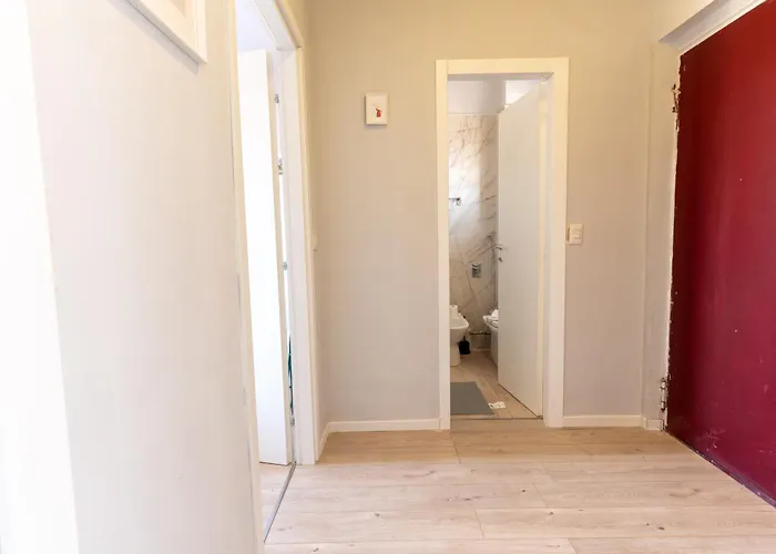 Nord - Near The Metro Milánó