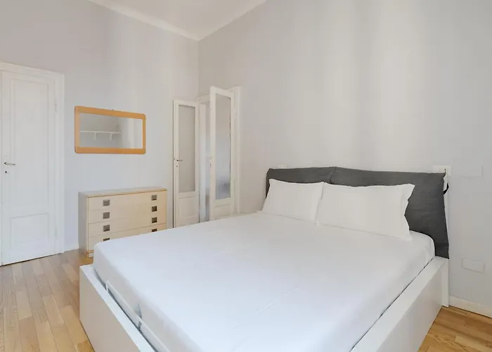 Appartement Guesthost - Citta Studi Balcony Milaan