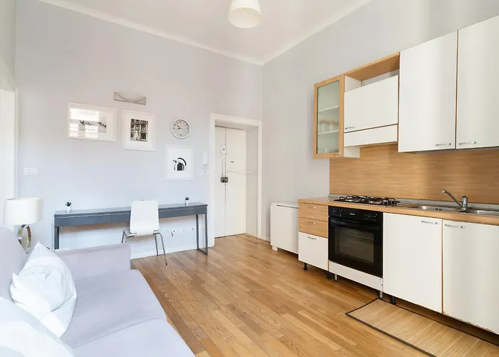 Guesthost - Citta Studi Balcony Milaan