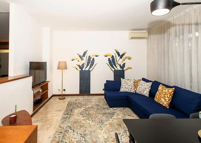 Spacious Near Bocconi *