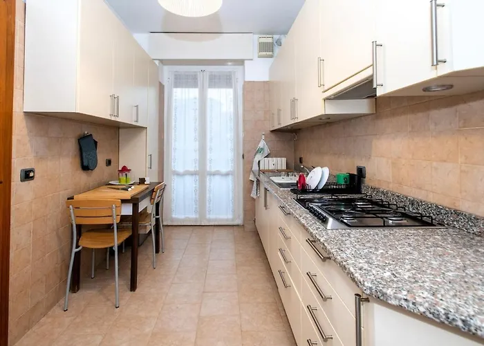 Spacious Near Bocconi