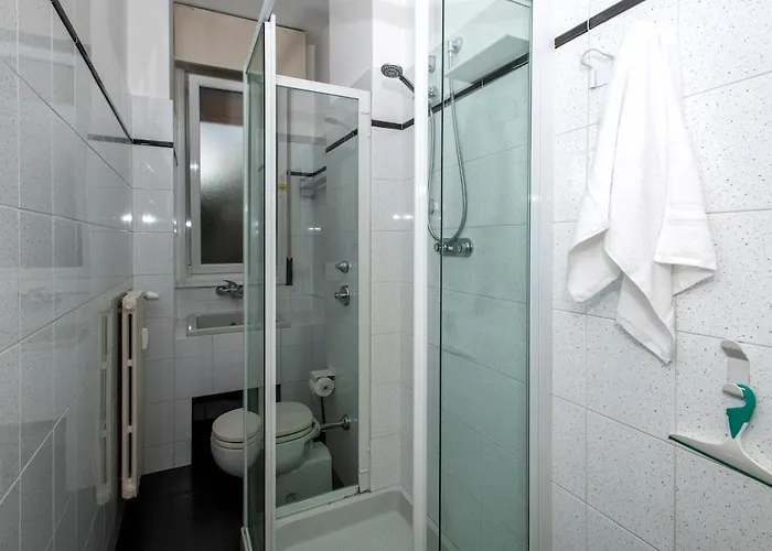 Daire Spacious Near Bocconi