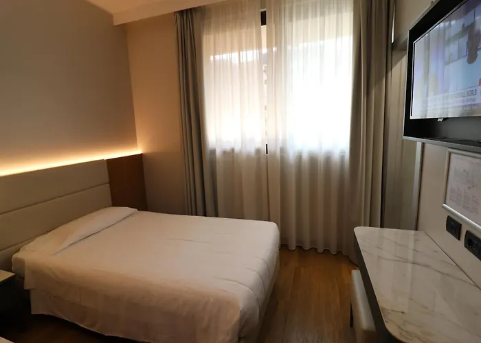 Domenichino Hotel